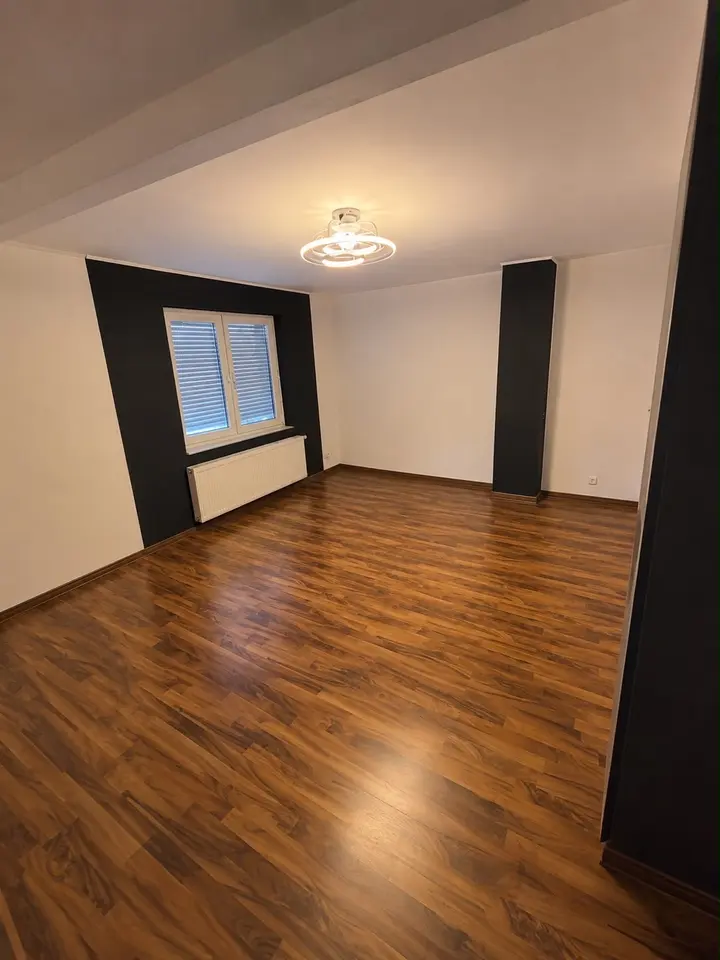3 Zimmer Wohnung mit 97 m² in Sonneberg – Bild 1