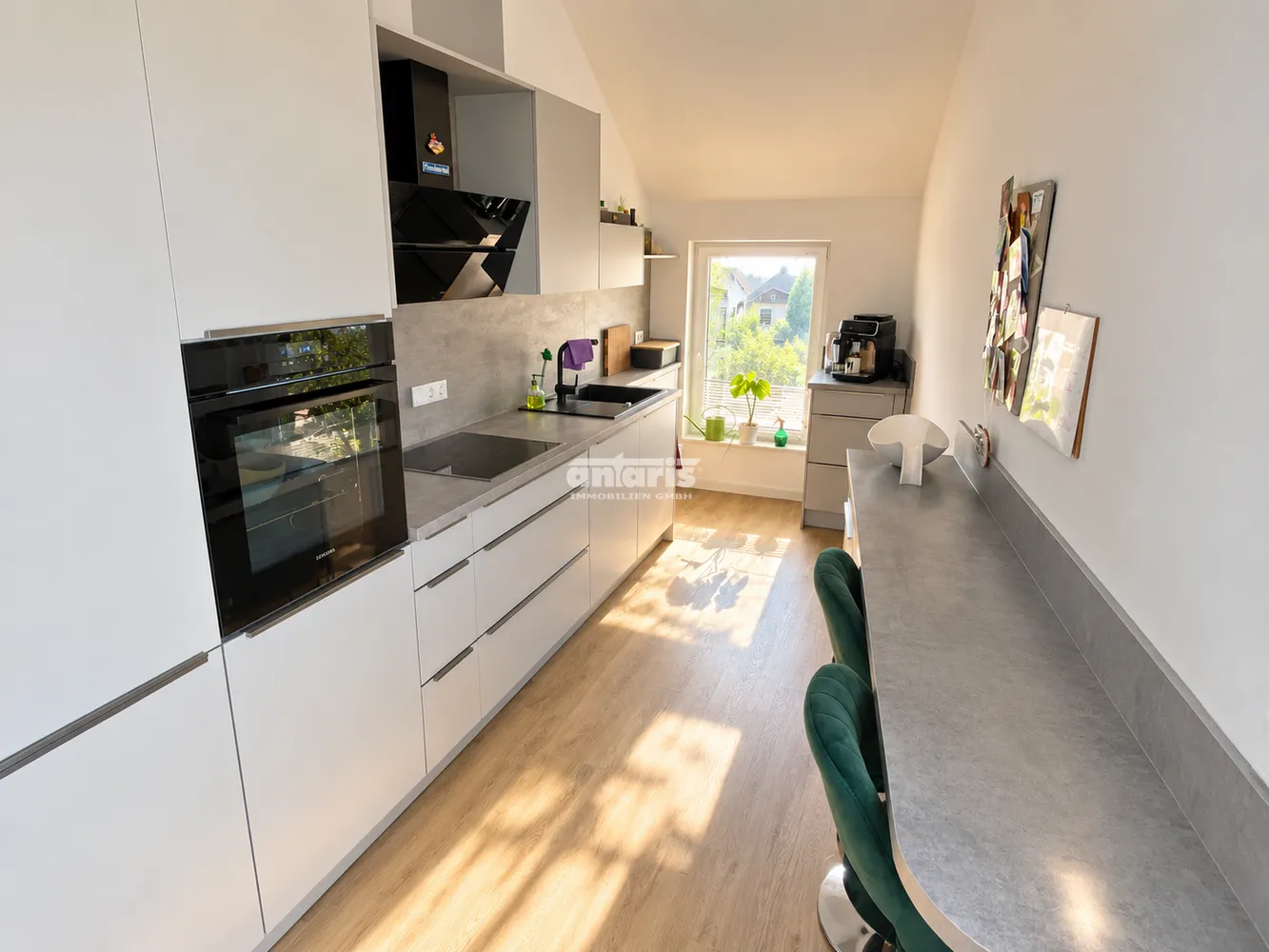 4 Zimmer Wohnung mit 140 m² in Erfurt – Bild 8