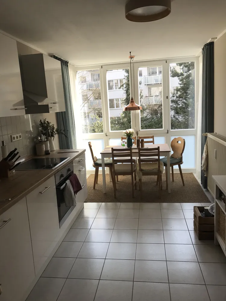 2 Zimmer Wohnung mit 64 m² in München – Bild 3