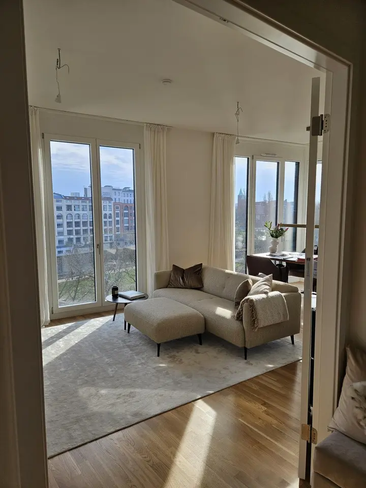 4 Zimmer Wohnung mit 112 m² in Berlin – Bild 2