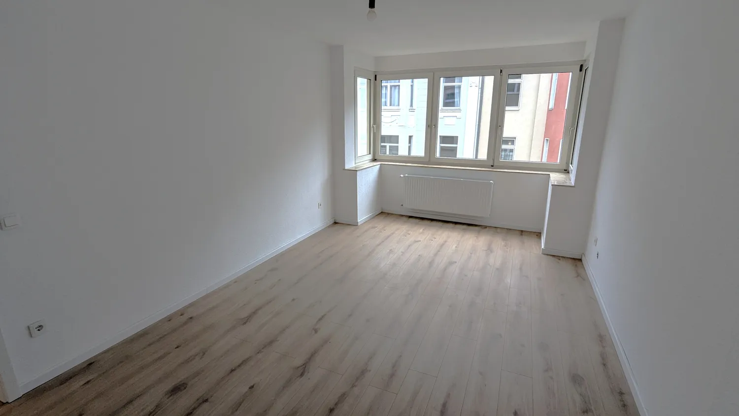 3 Zimmer Wohnung mit 80 m² in Düsseldorf – Bild 6