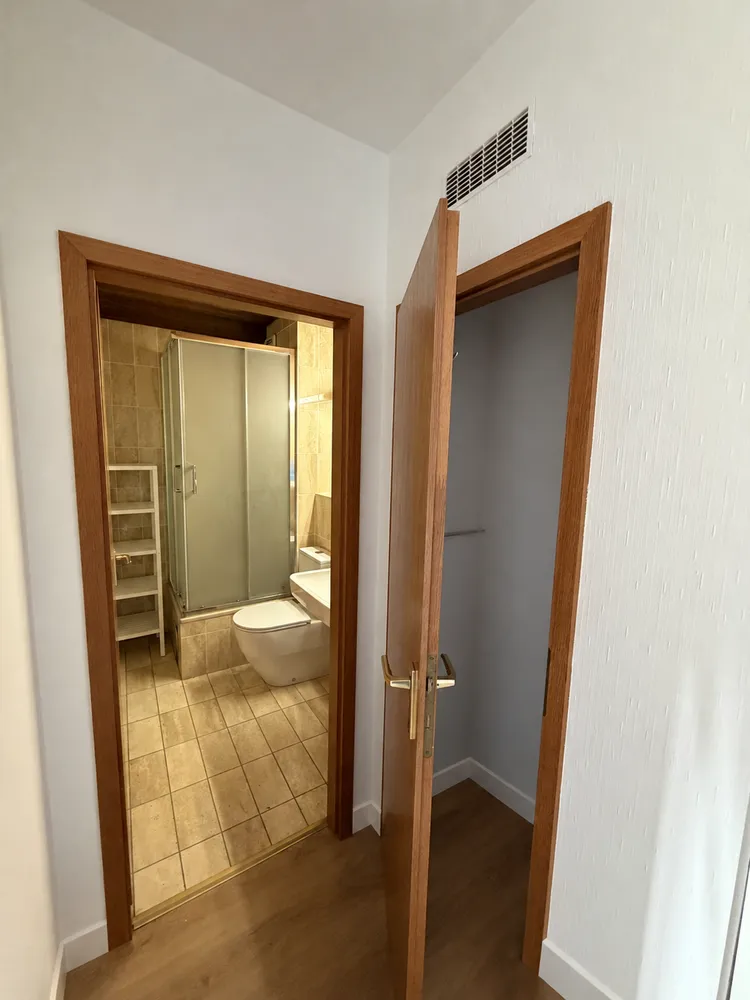 1 Zimmer Wohnung mit 28 m² in Düsseldorf – Bild 8