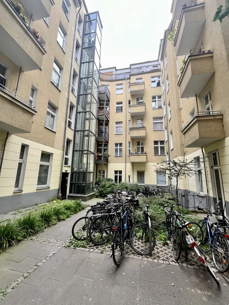 2 Zimmer Wohnung mit 61 m² in Berlin – Bild 4