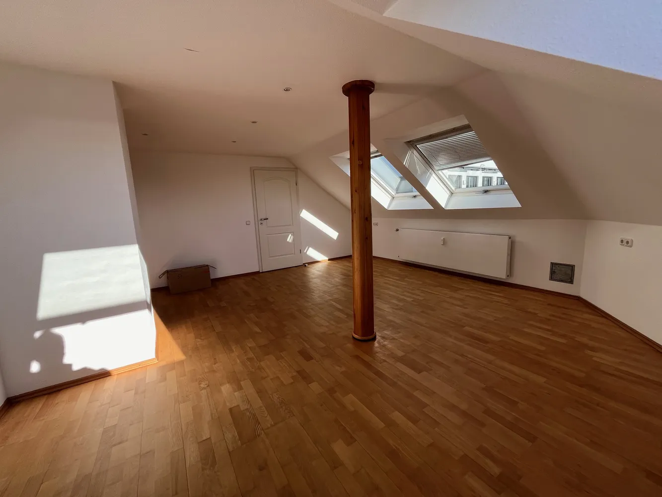 3 room apartment with 120 m² in Augsburg – Photo 9
