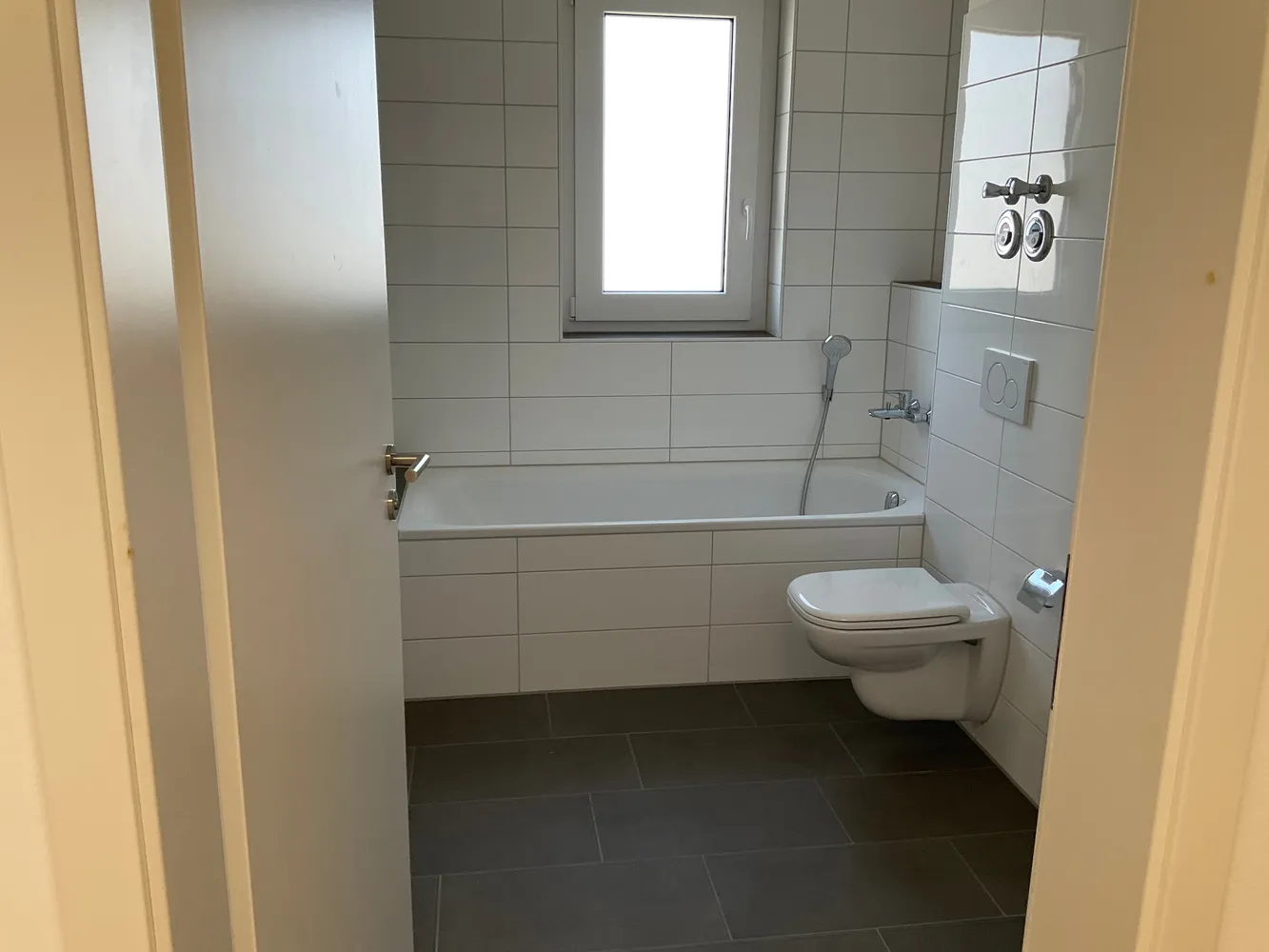 3 Zimmer Wohnung mit 108 m² in Ludwigshafen am Rhein – Bild 5