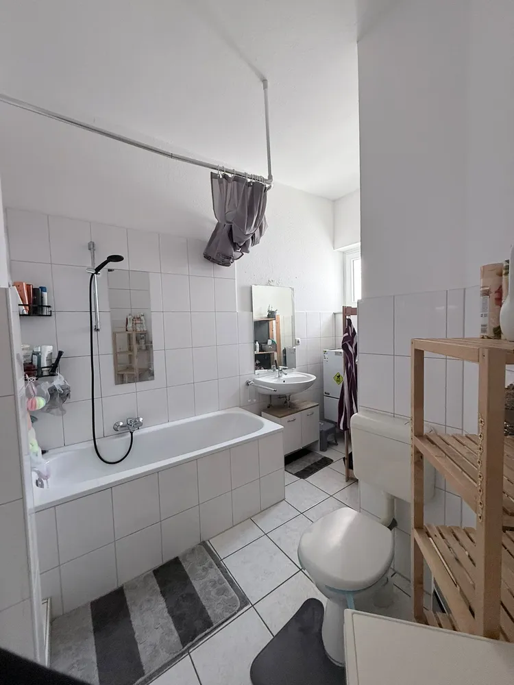 2 Zimmer Wohnung mit 66 m² in Solingen – Bild 11