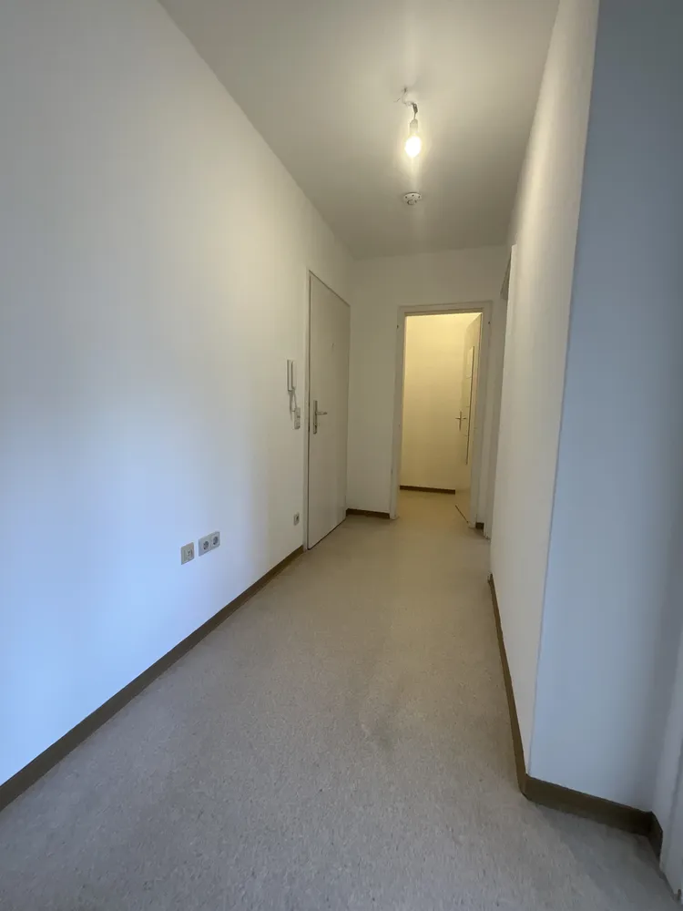 2 room apartment with 60 m² in Stuttgart – Photo 6