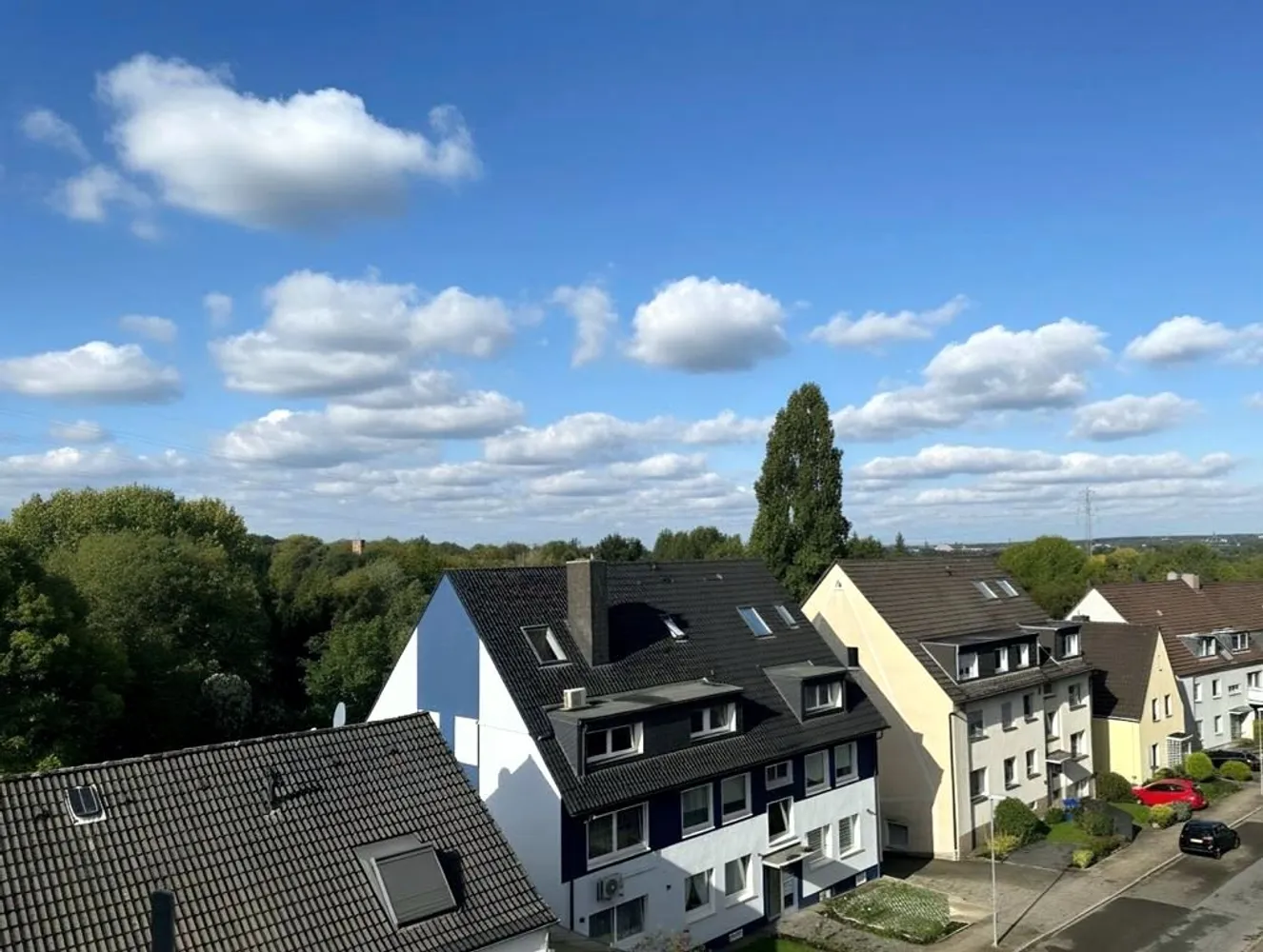 5 Zimmer Wohnung mit 93 m² in Essen – Bild 2