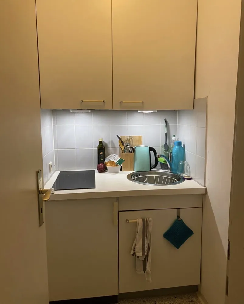 1 room apartment with 27 m² in Stuttgart – Photo 6