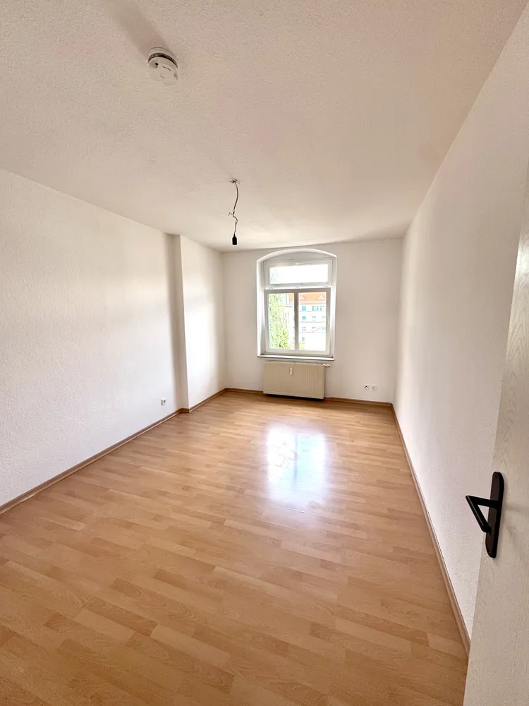 3 Zimmer Wohnung mit 67 m² in Dresden – Bild 1