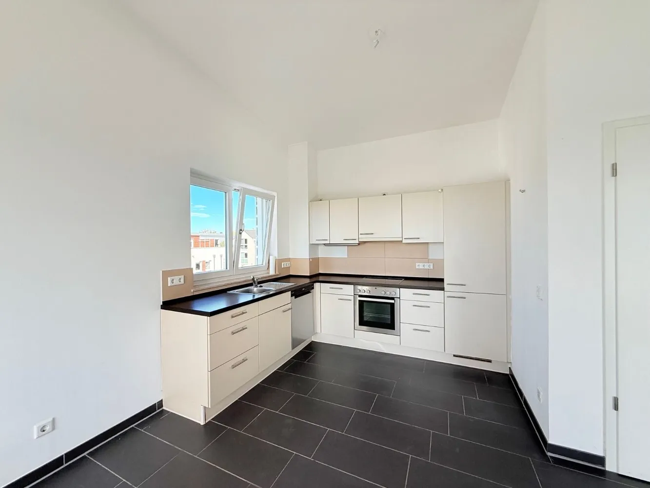 2 Zimmer Wohnung mit 78 m² in Potsdam – Bild 6