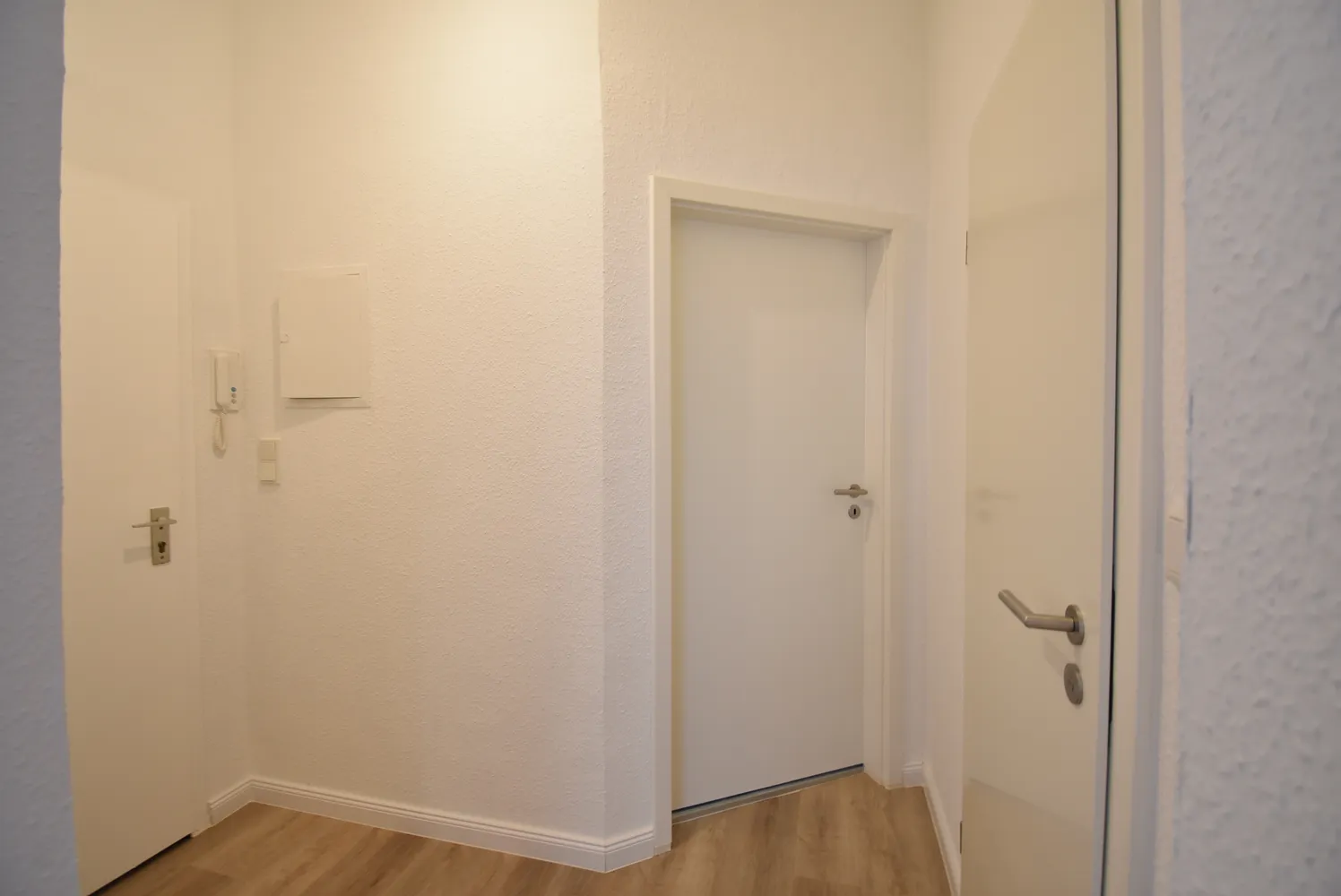 3 room apartment with 63 m² in Düsseldorf – Photo 2