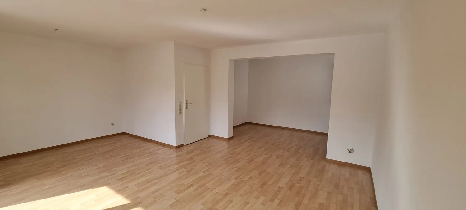 4 Zimmer Wohnung mit 100 m² in Mainz – Bild 3