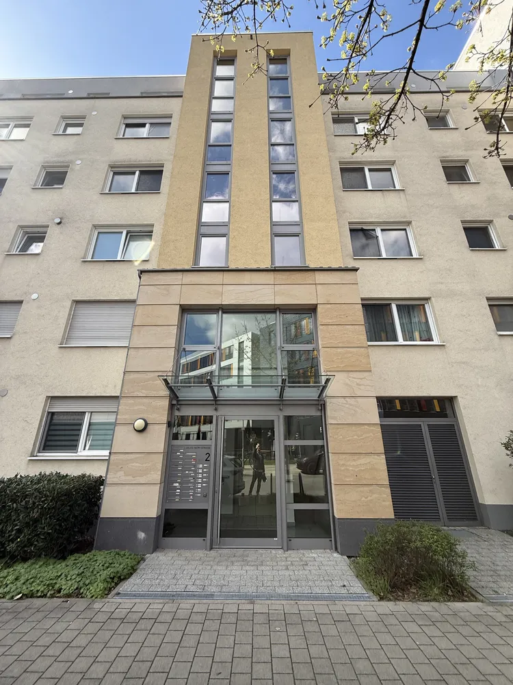 2 Zimmer Wohnung mit 96 m² in Mannheim – Bild 1