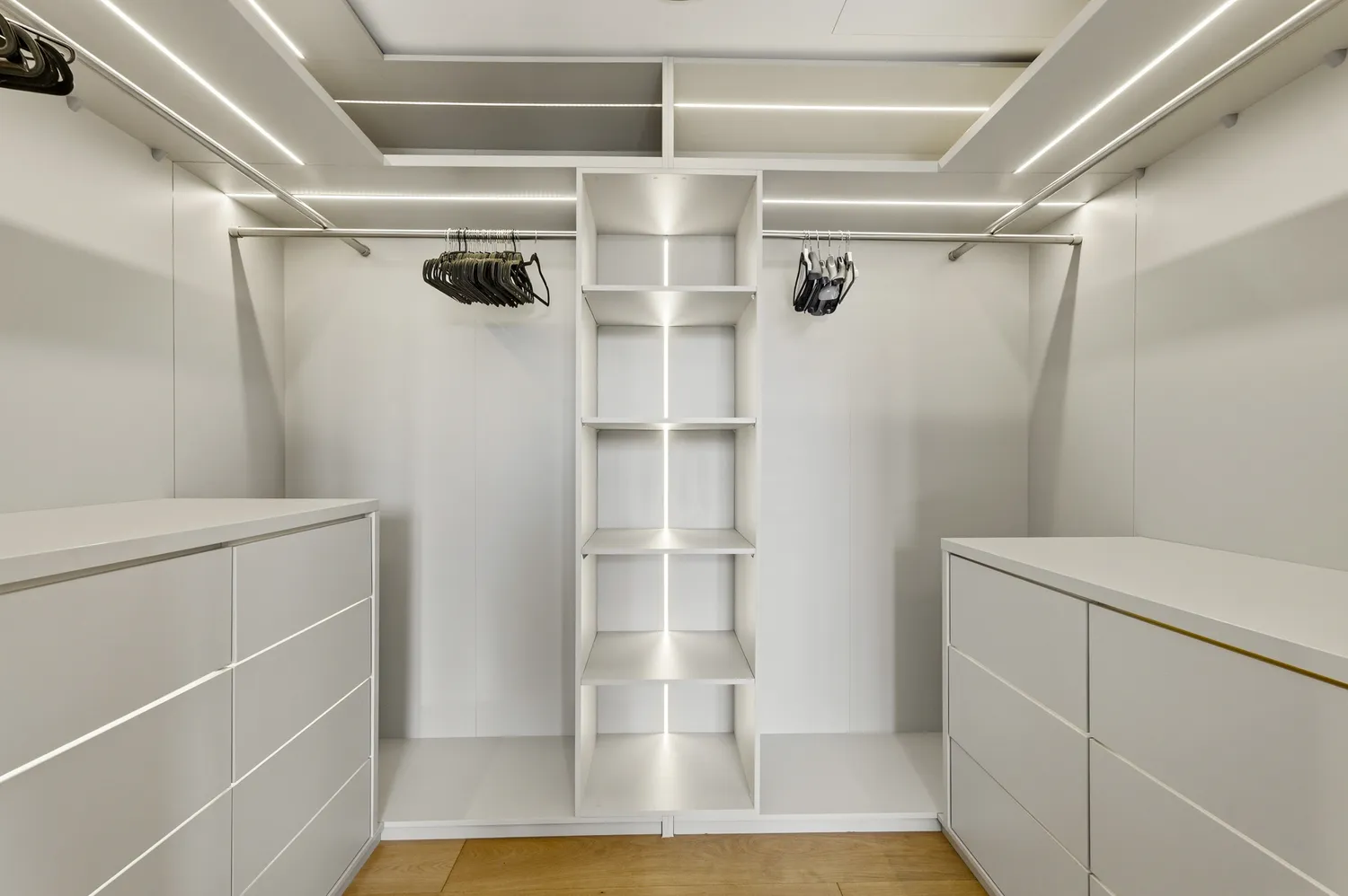4 Zimmer Wohnung mit 178 m² in Berlin – Bild 7