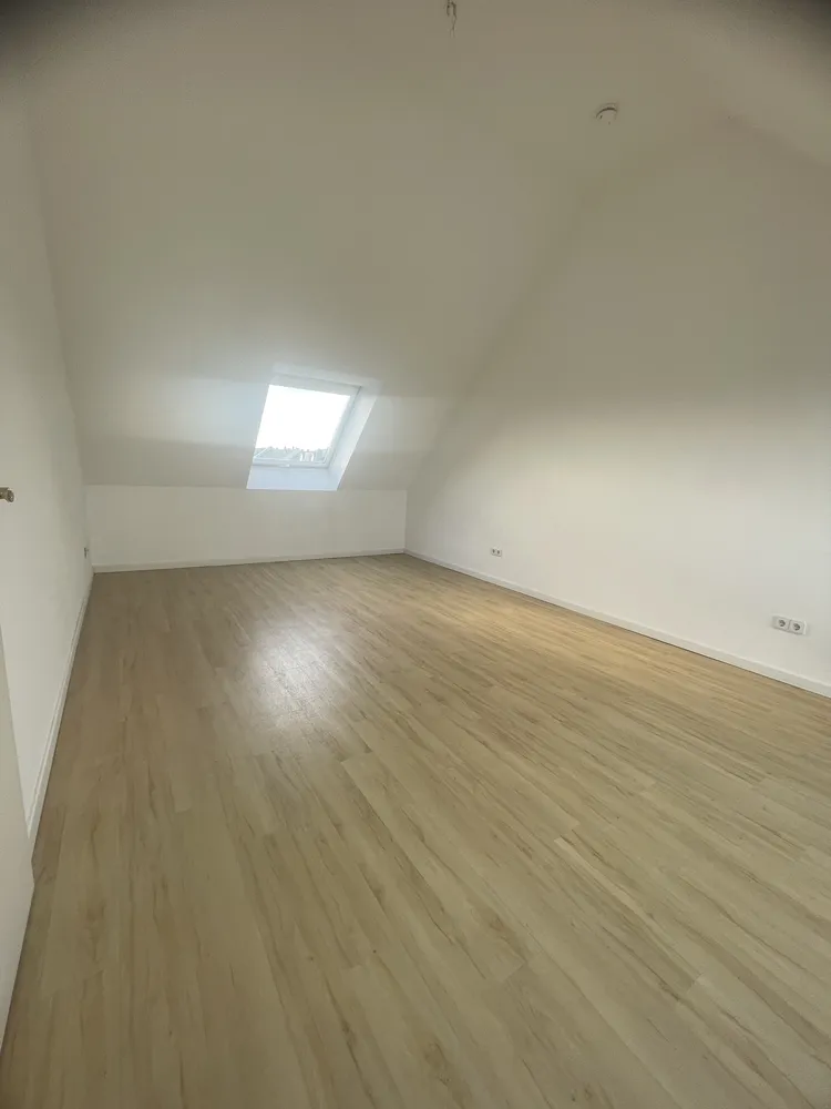 3 room apartment with 108 m² in Düsseldorf – Photo 4