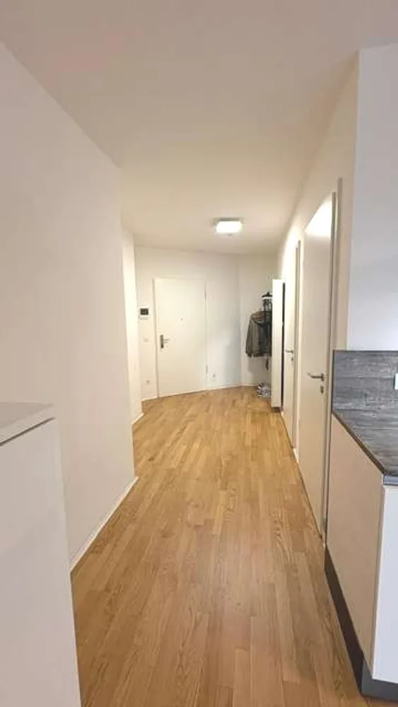 2 room apartment with 65 m² in Cologne – Photo 4