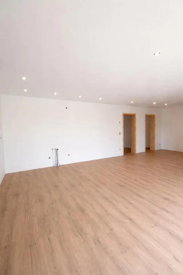 5 Zimmer Wohnung mit 170 m² in Schwarzenberg – Bild 2