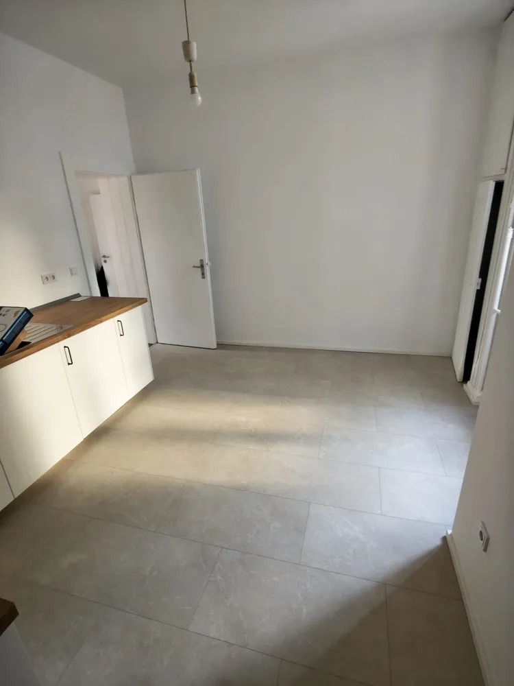 4 Zimmer Wohnung mit 100 m² in Saarbrücken – Bild 4