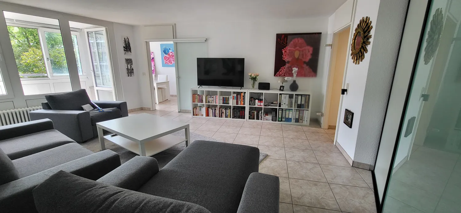 3 Zimmer Wohnung mit 65 m² in Karlsruhe – Bild 2