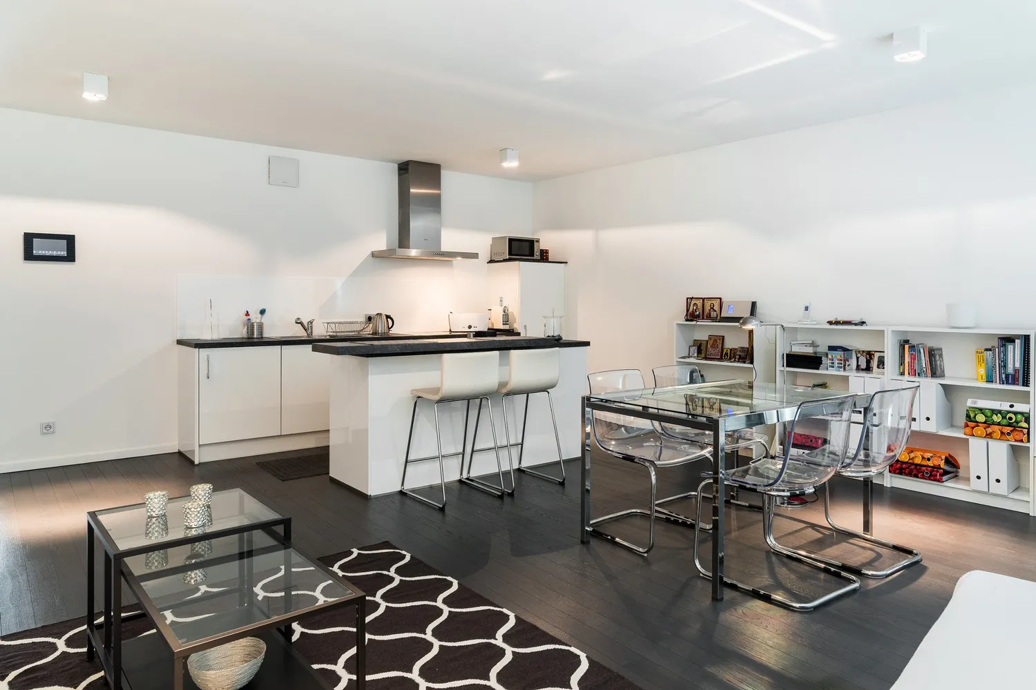 2 Zimmer Wohnung mit 86 m² in Köln – Bild 2