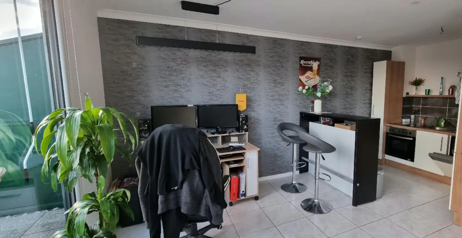 2 room apartment with 77 m² in Hanover – Photo 8