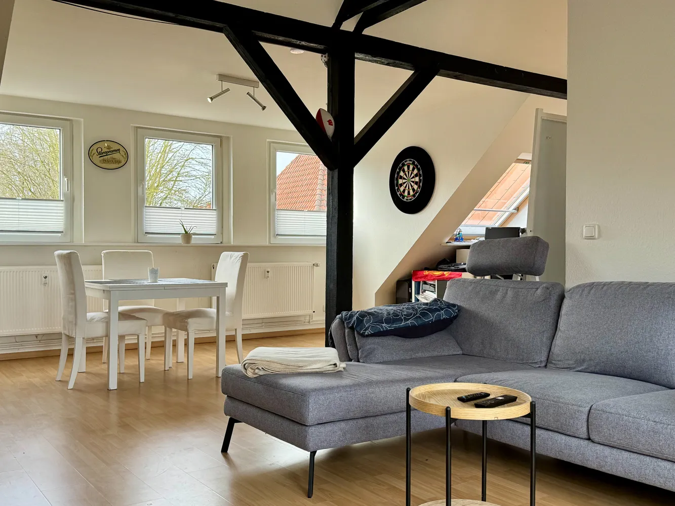 2 Zimmer Wohnung mit 80 m² in Kiel – Bild 1