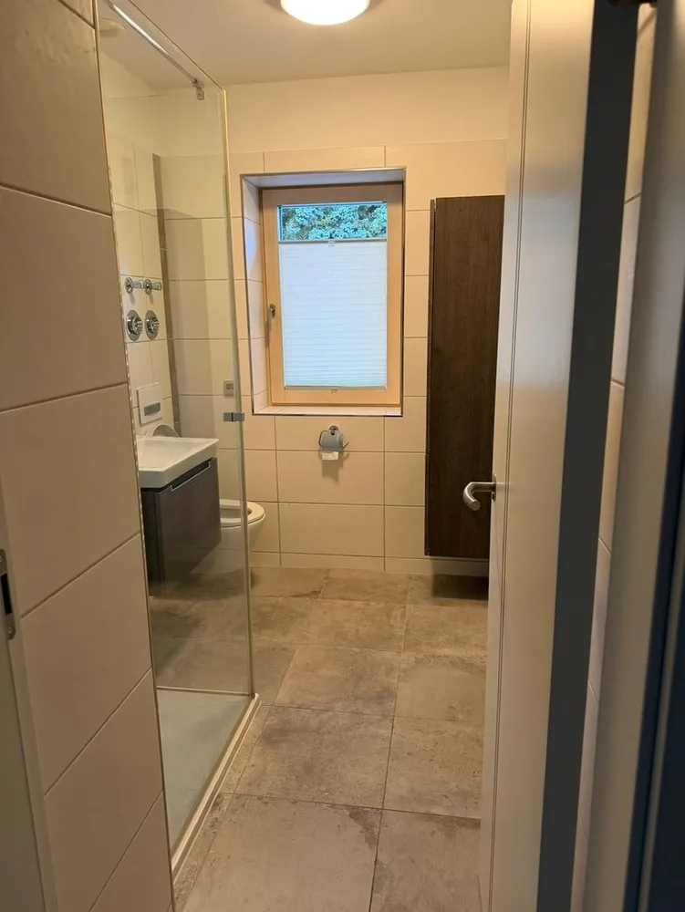 8 Zimmer Haus mit 233 m² in Fürth – Bild 2
