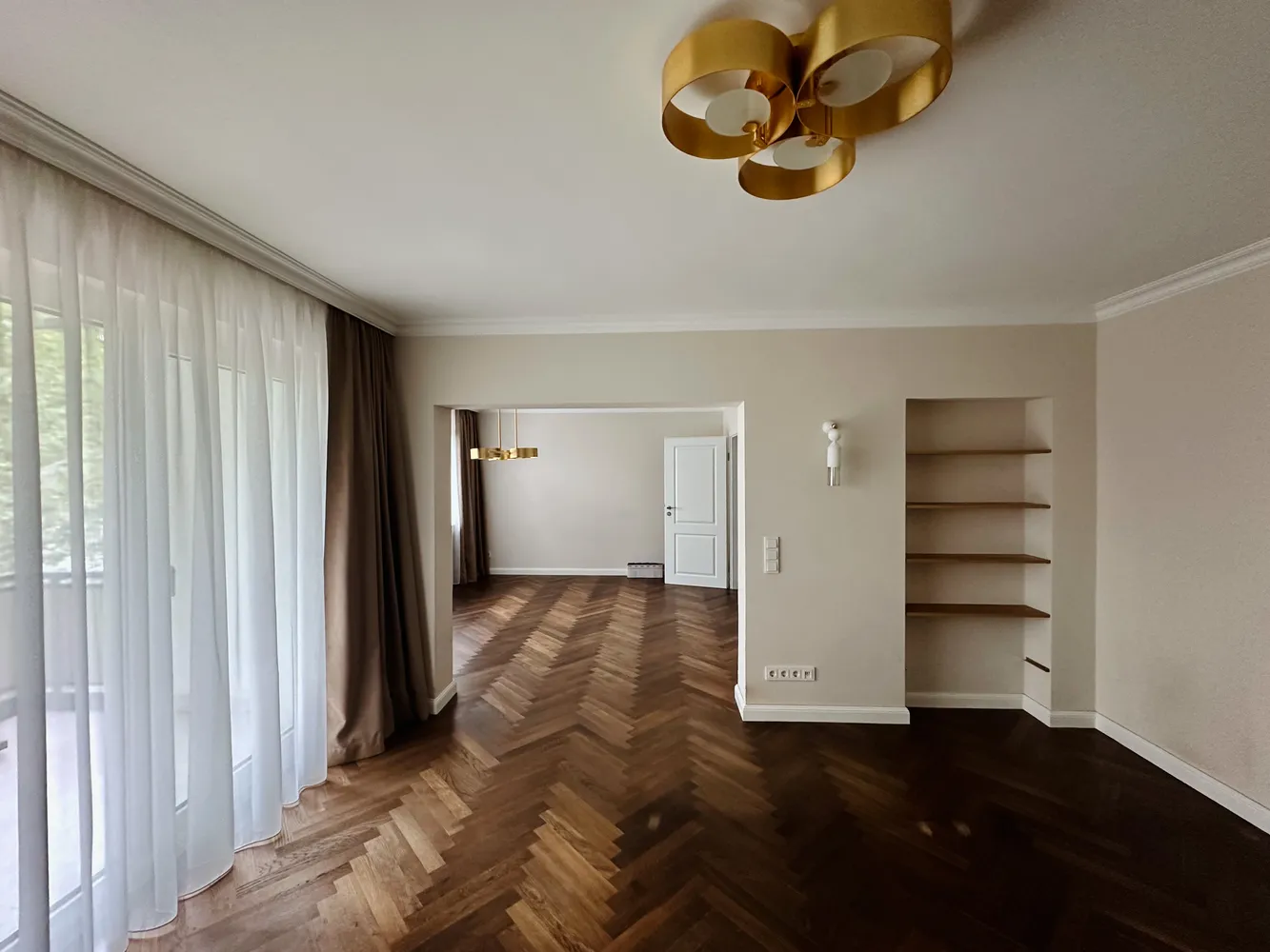 4 Zimmer Wohnung mit 90 m² in Düsseldorf – Bild 1