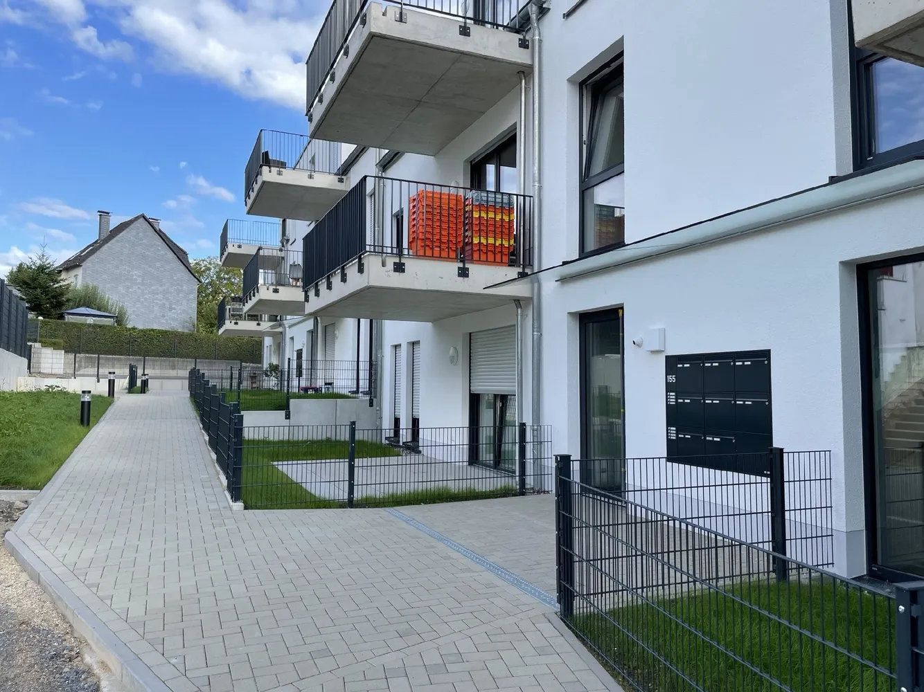 3 Zimmer Wohnung mit 80 m² in Leverkusen – Bild 1
