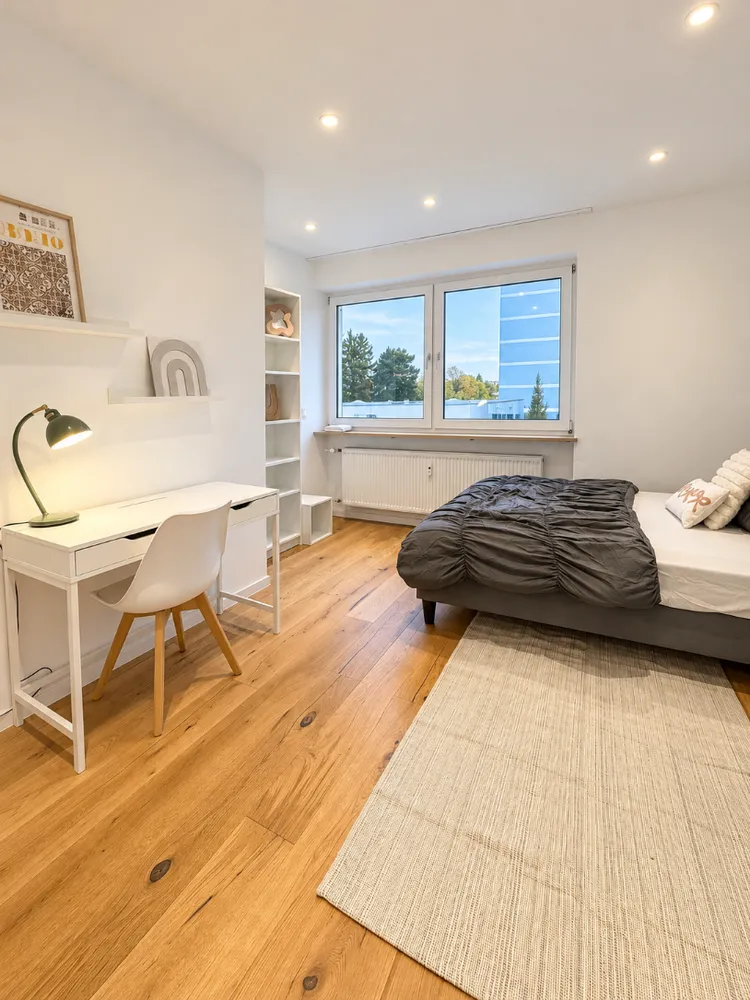 WG-Zimmer mit 13 m² in München – Bild 1