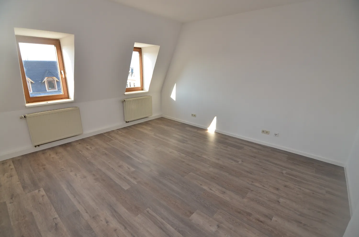 2 Zimmer Wohnung mit 74 m² in Halle (Saale) – Bild 6
