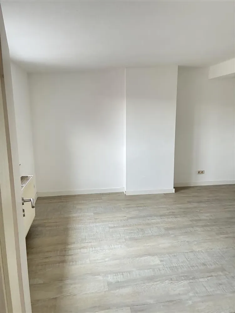 2 Zimmer Wohnung mit 90 m² in Halle (Saale) – Bild 7