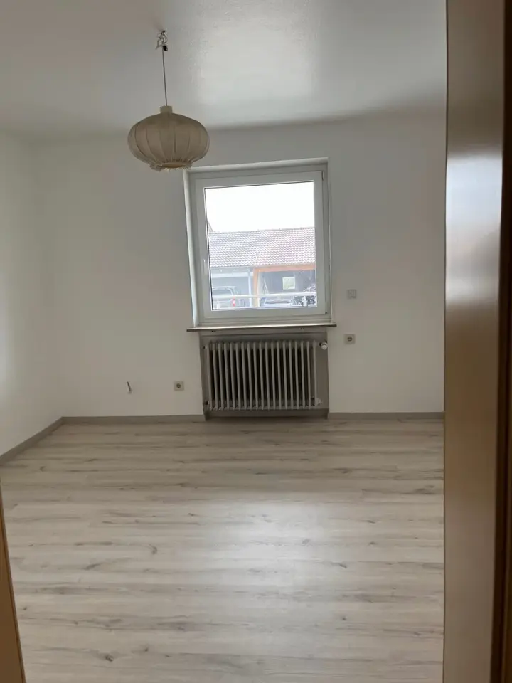6 Zimmer Wohnung mit 146 m² in Herrenberg – Bild 3