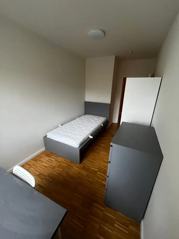 Shared room with 10 m² in Berlin – Photo 1