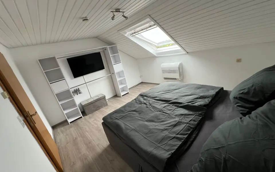 WG-Zimmer mit 60 m² in Herrenberg – Bild 3