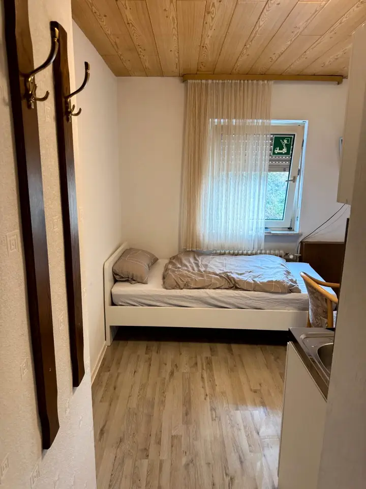 2 room apartment with 20 m² in Dietzenbach – Photo 1