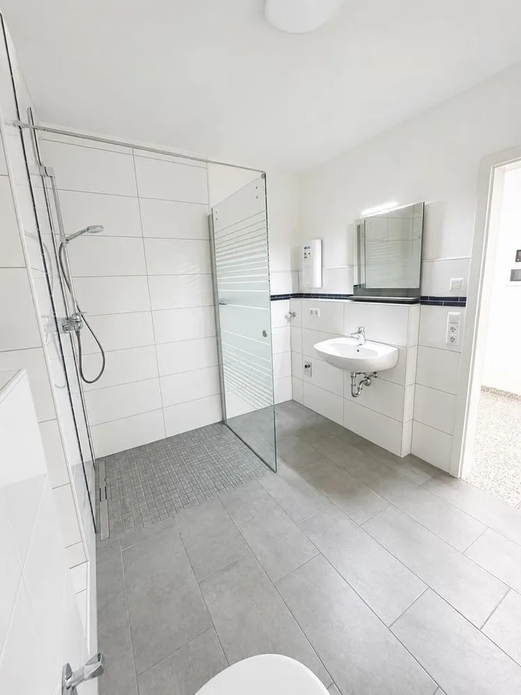 2 Zimmer Wohnung mit 65 m² in Karlsruhe – Bild 9