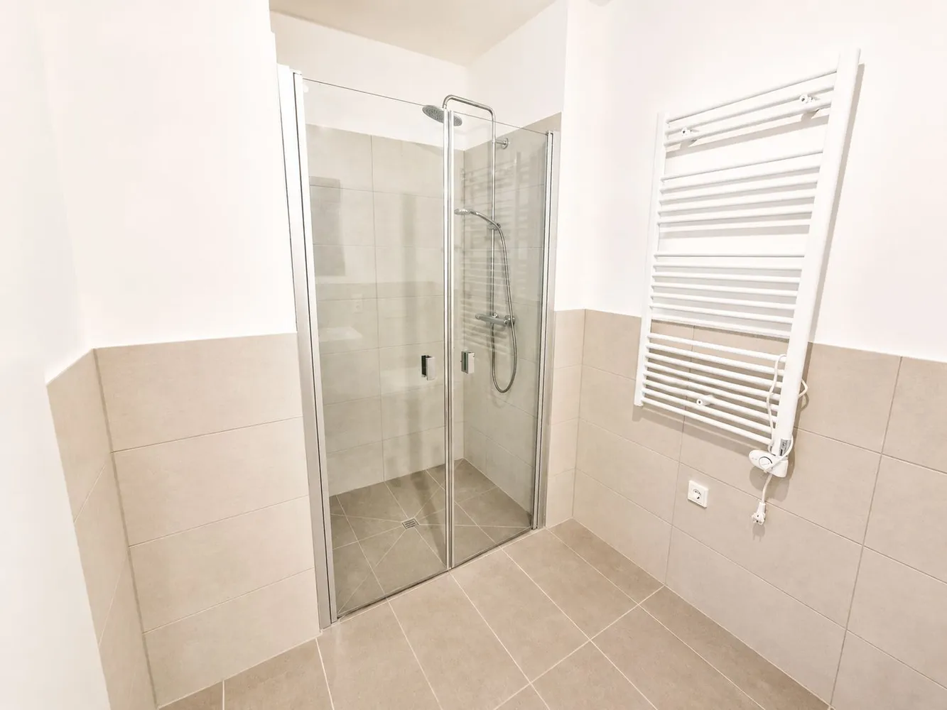 4 Zimmer Wohnung mit 102 m² in Saarbrücken – Bild 9