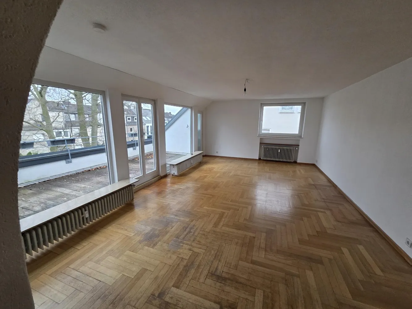 3 Zimmer Wohnung mit 91 m² in Köln – Bild 2