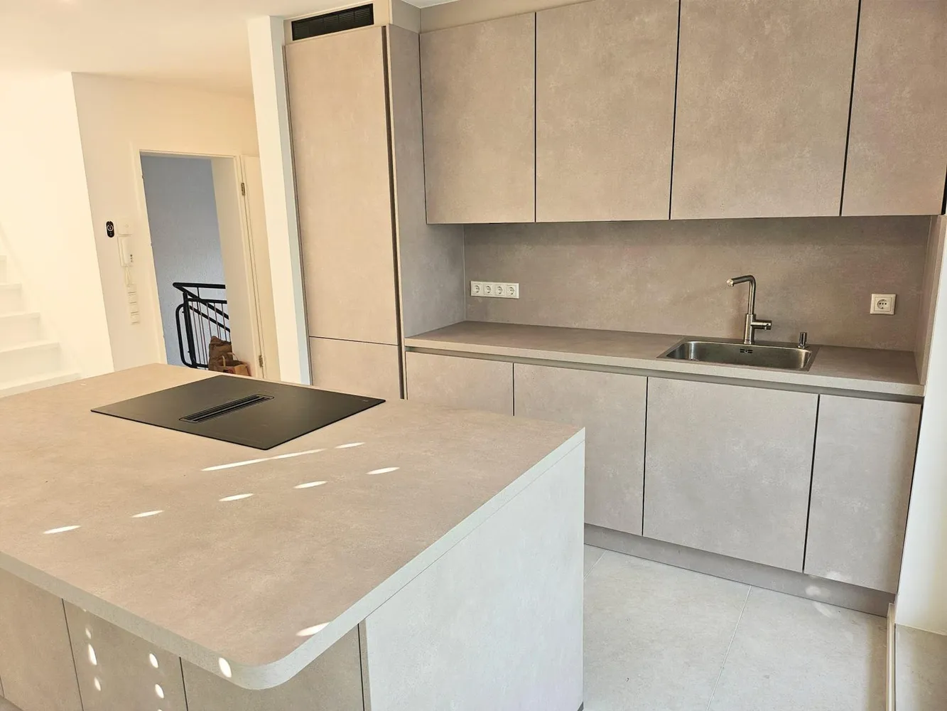 6 Zimmer Wohnung mit 170 m² in Frankfurt am Main – Bild 3