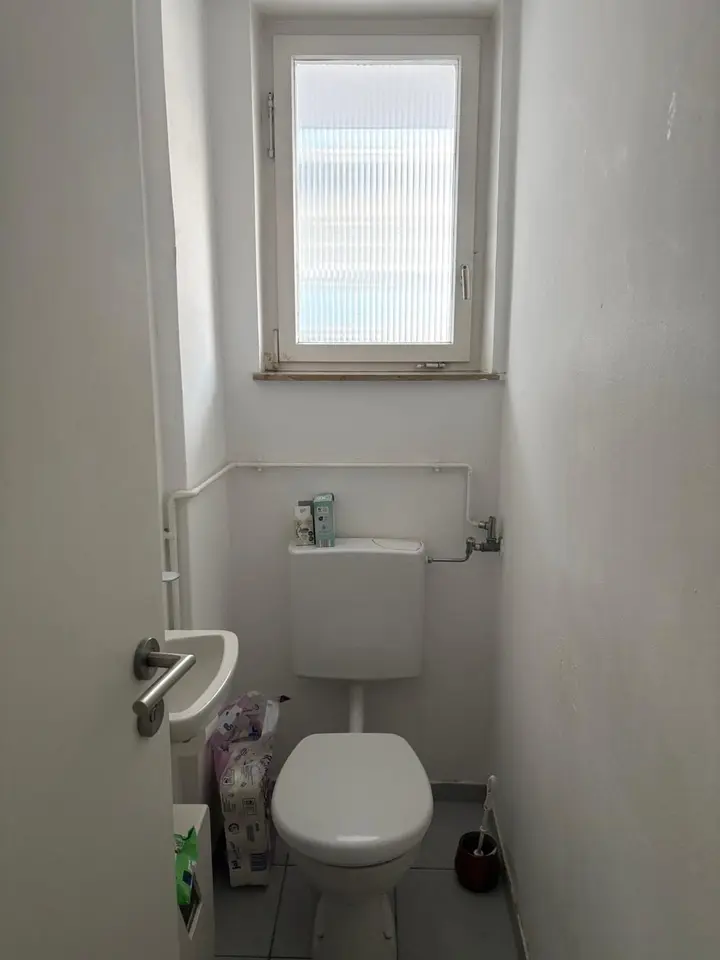 Shared room with 98 m² in Stuttgart – Photo 9