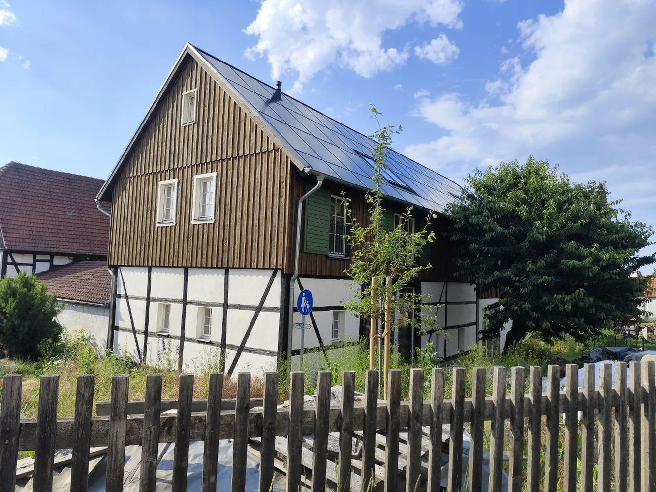 3 Zimmer Wohnung mit 90 m² in Dresden – Bild 1