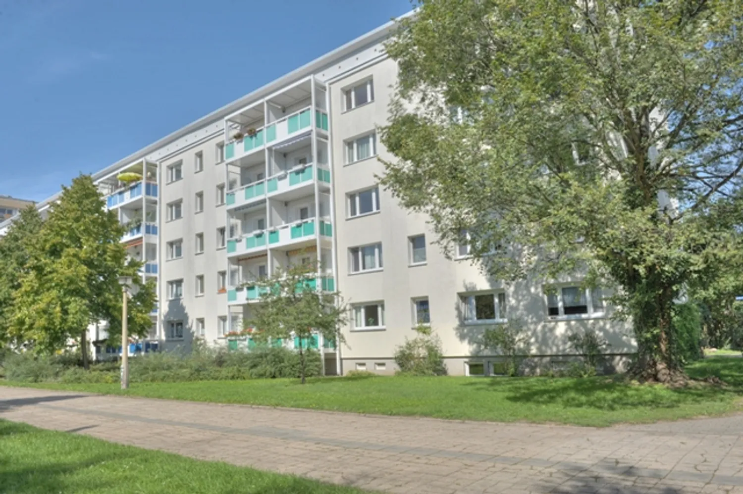 2 Zimmer Wohnung mit 41 m² in Halle (Saale) – Bild 1