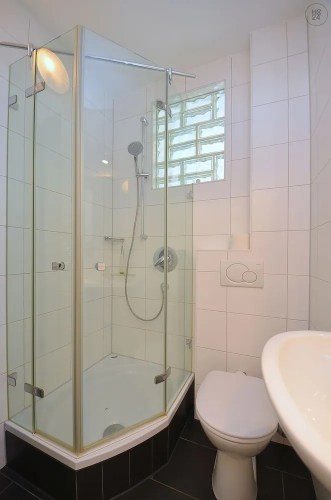 2 Zimmer Wohnung mit 38 m² in Stuttgart – Bild 12