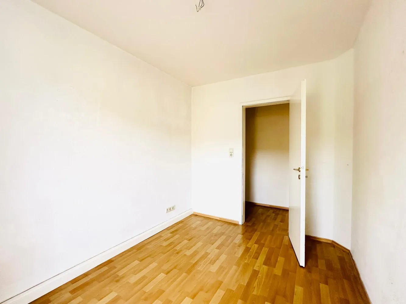 6 Zimmer Wohnung mit 125 m² in Nürnberg – Bild 5