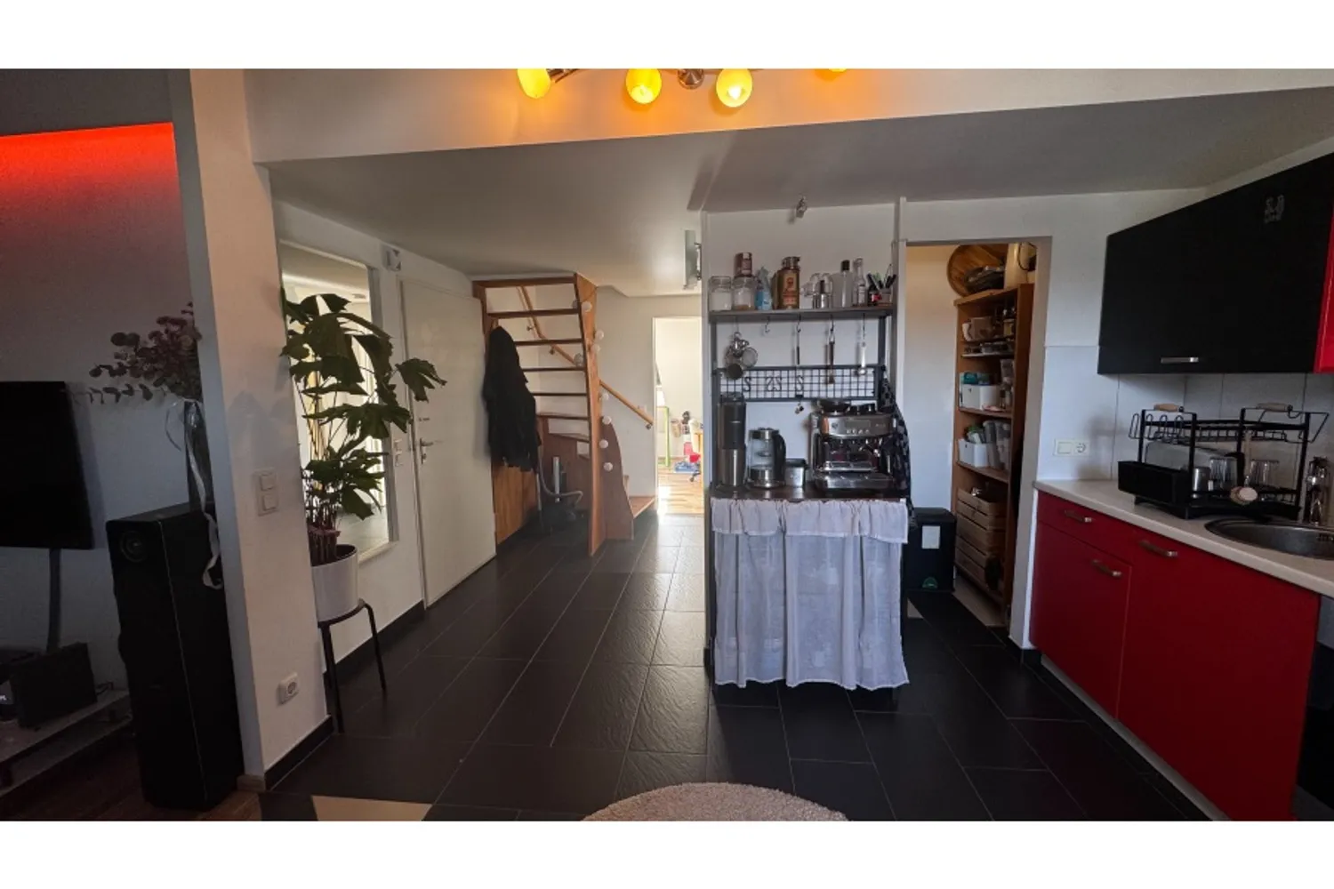 3 Zimmer Wohnung mit 56 m² in Aachen – Bild 2