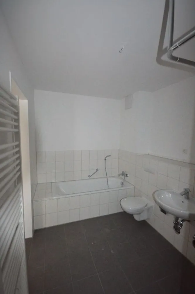 2 room apartment with 65 m² in Cologne – Photo 4