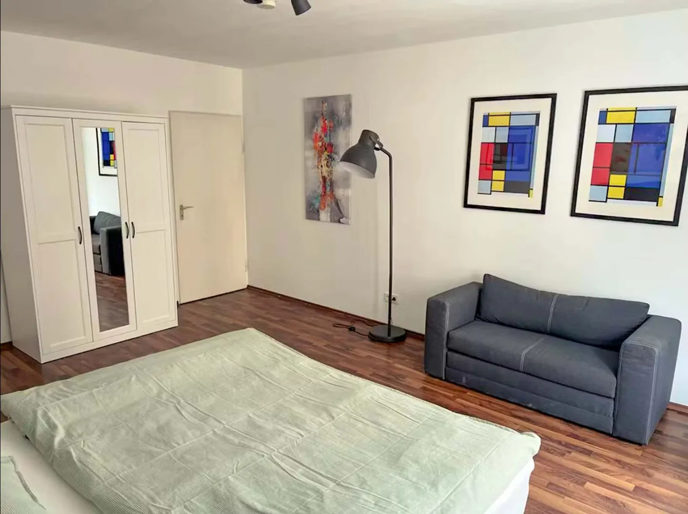 WG-Zimmer mit 30 m² in Frankfurt am Main – Bild 1