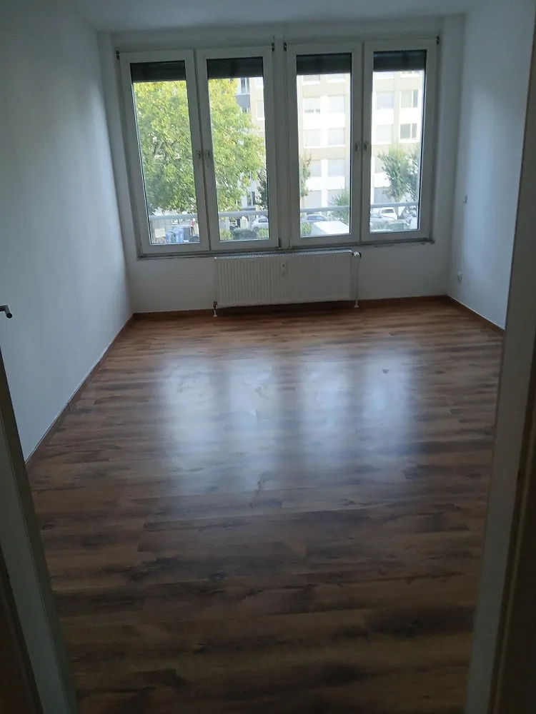 2 Zimmer Wohnung mit 101 m² in Rüsselsheim am Main – Bild 1